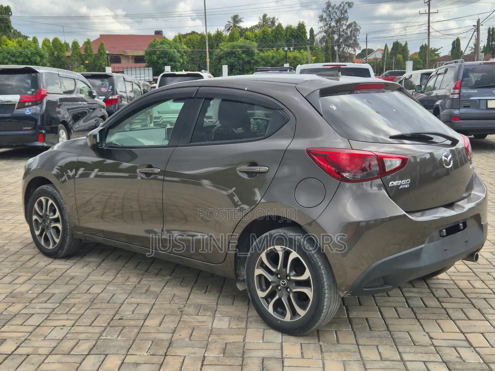Mazda Demio 2016 Gray