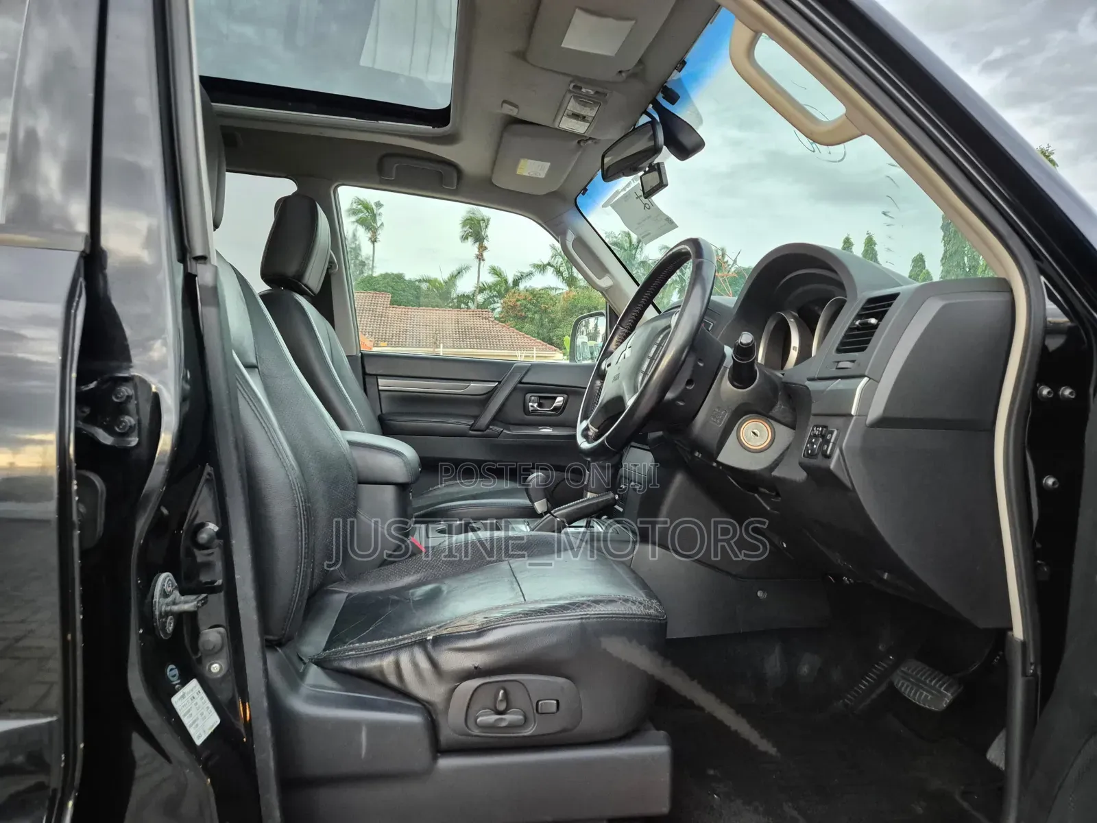 Mitsubishi Pajero 2008 Black