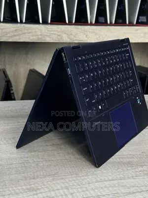 Laptop HP Dragonfly G2 16GB Intel Core i7 SSD 256GB