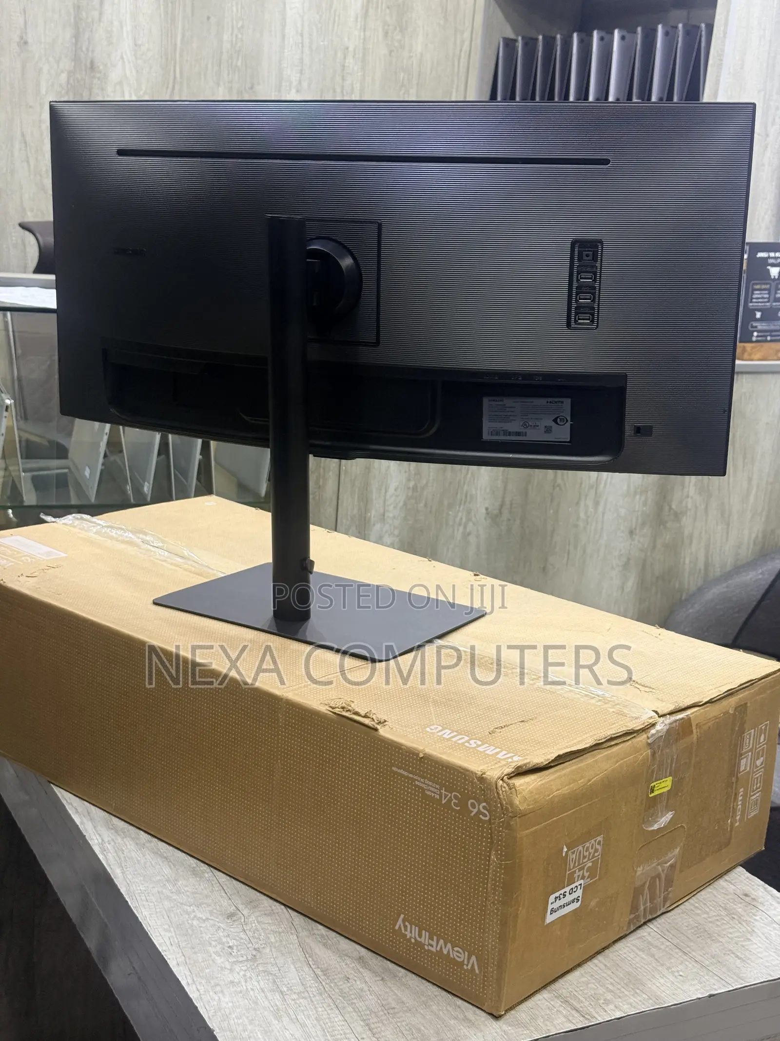 Samsung 34 Inches Monitor