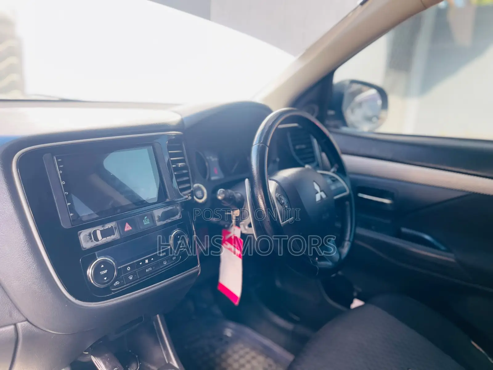 Mitsubishi Outlander 2014 Black
