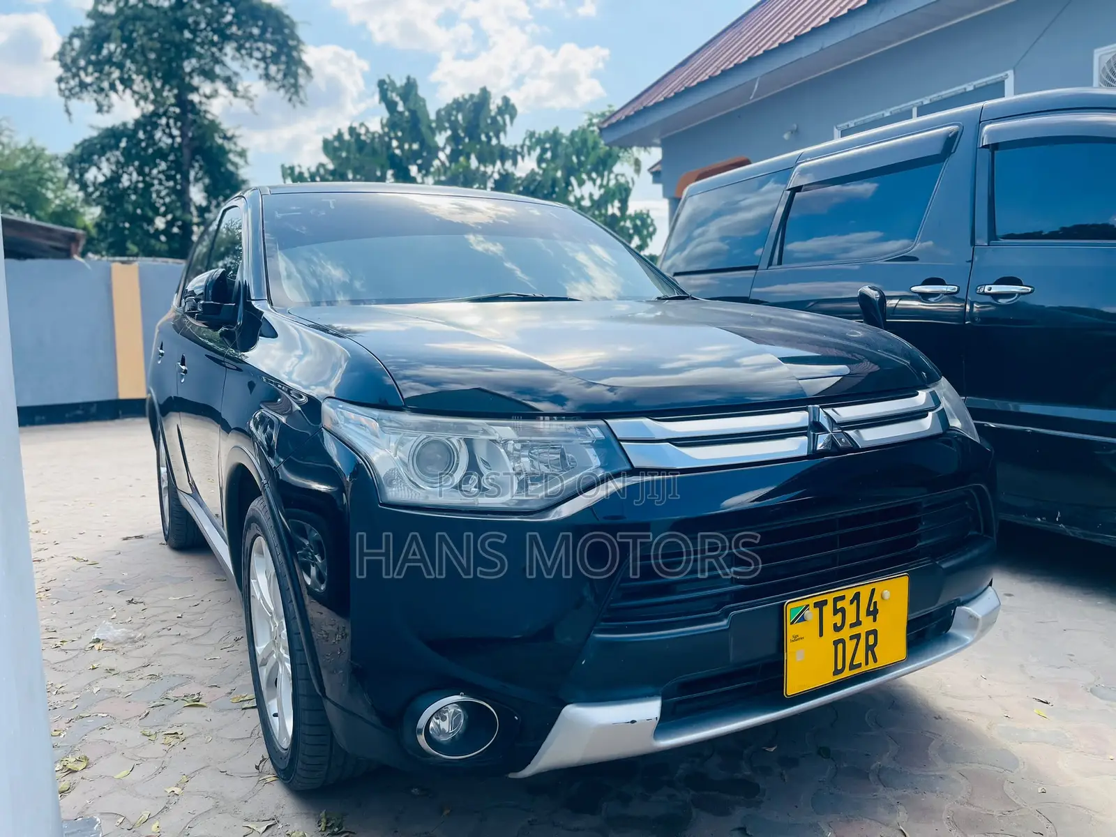 Mitsubishi Outlander 2014 Black