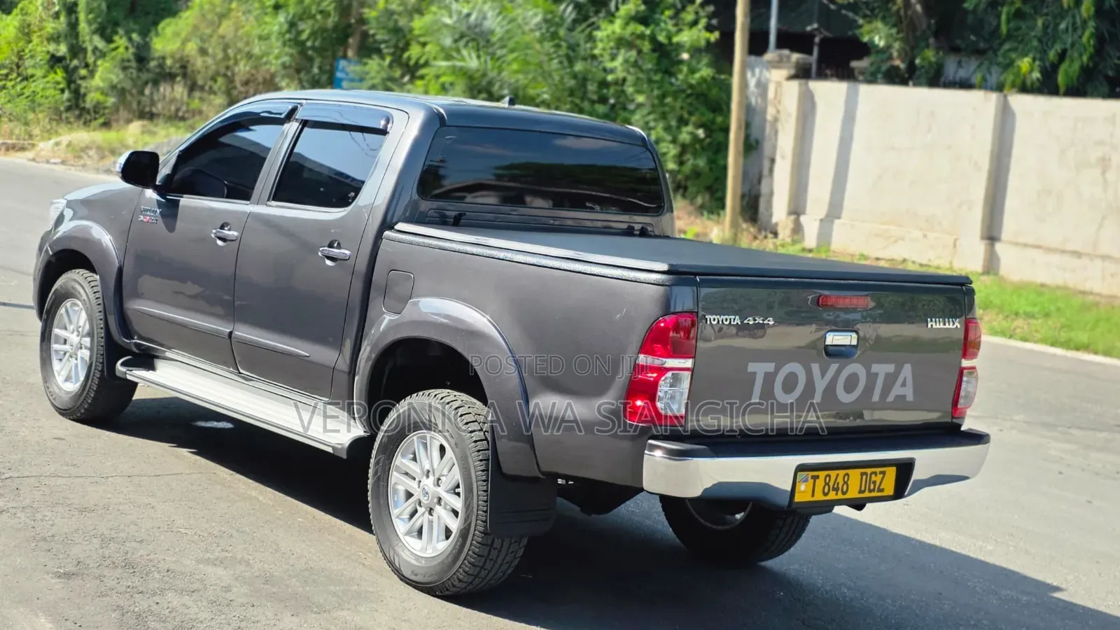 Toyota Hilux 2015