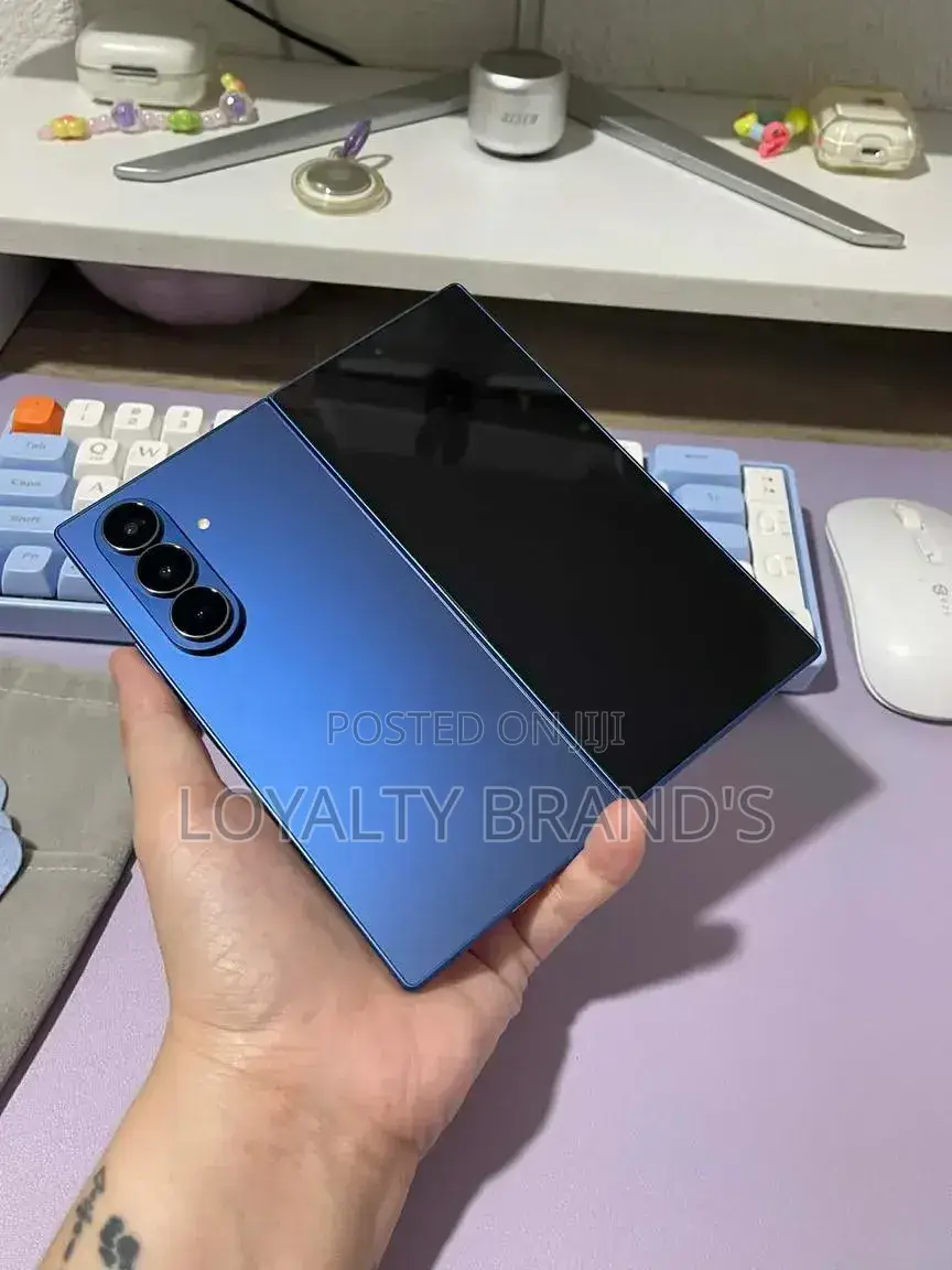 New Samsung Galaxy Z Fold7 512 GB Blue
