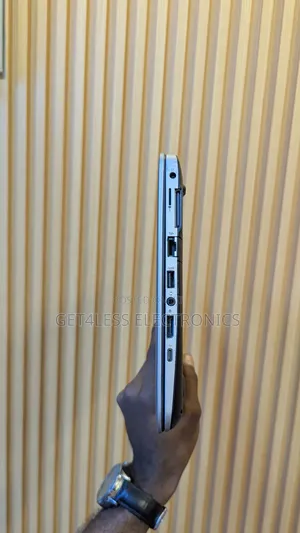 Laptop HP EliteBook 820 G3 8GB Intel Core i5 SSD 256GB
