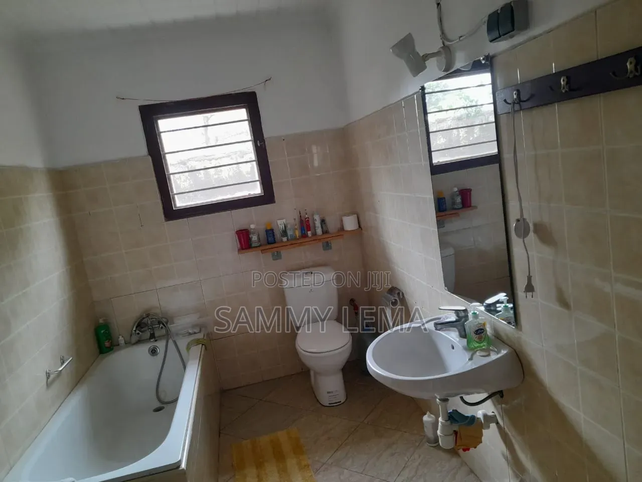 5bdrm Bungalow in Sammy Saidy, Njiro for rent