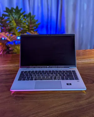 Laptop HP ProBook 445 G9 16GB AMD Ryzen 7 SSD 256GB
