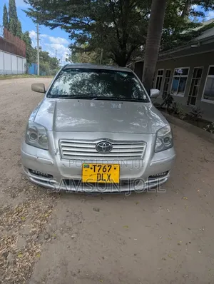 Toyota Avensis 2003 Silver