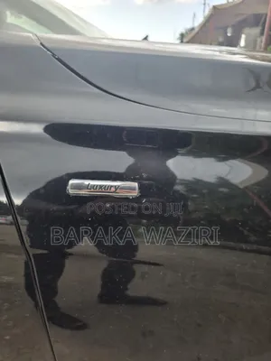 BMW 320i 2013 Black