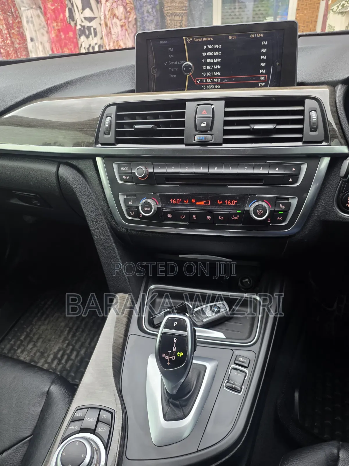 BMW 320i 2013 Black