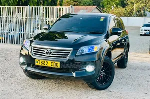 Toyota Vanguard 2012 Black
