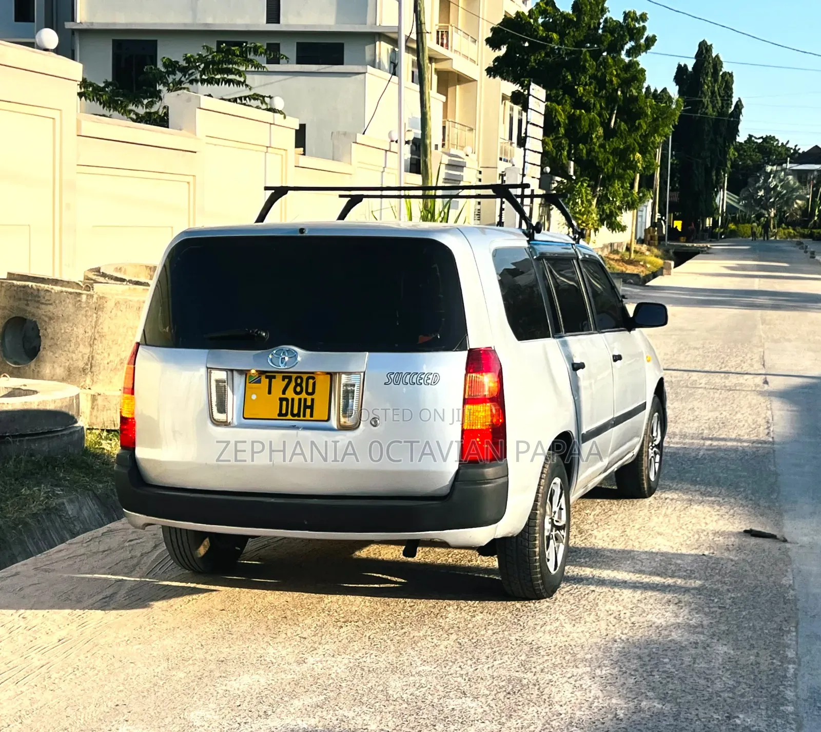 Toyota Succeed 2004 Silver