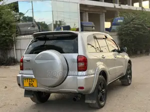 Toyota RAV4 2005 Silver