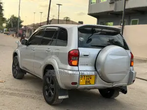 Toyota RAV4 2005 Silver
