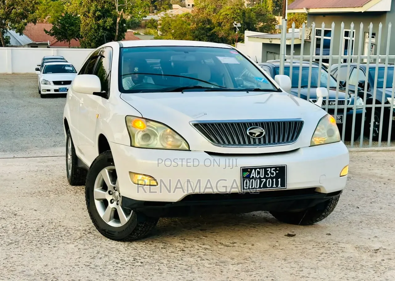 Toyota Harrier 2006 White