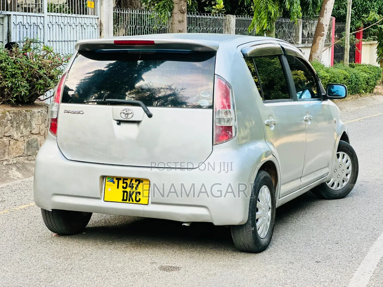 Toyota Passo 2005 Silver