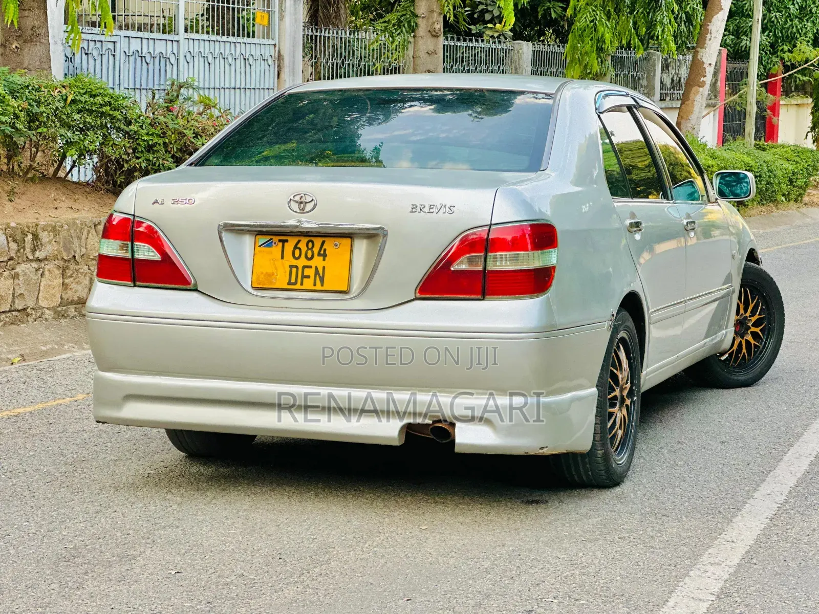 Toyota Brevis 2004 Silver