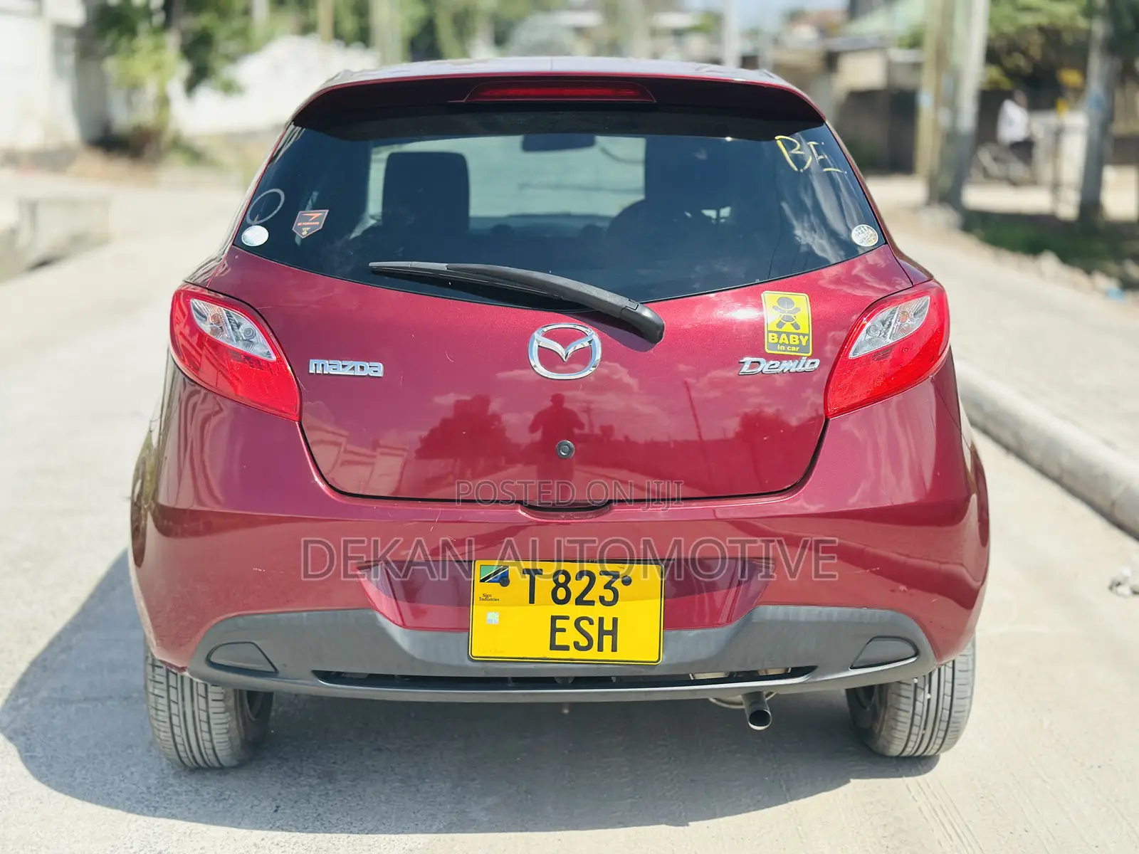 Mazda Demio 2011 Red