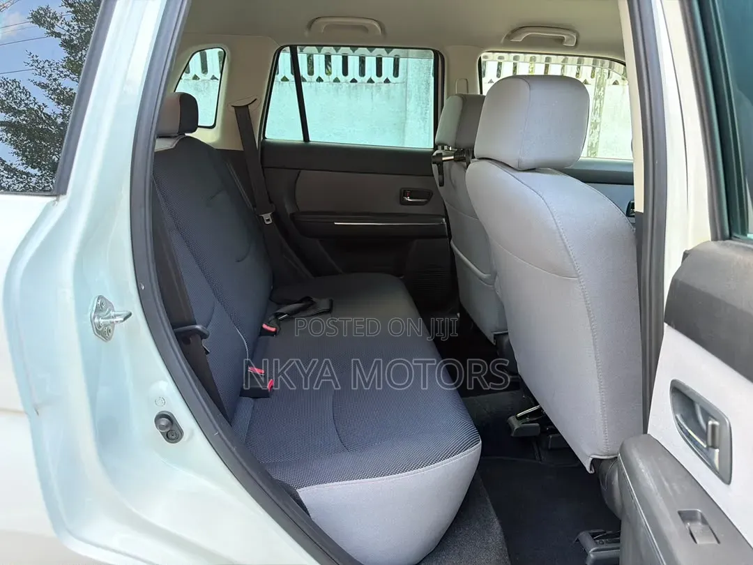 Mazda Verisa 2012 White