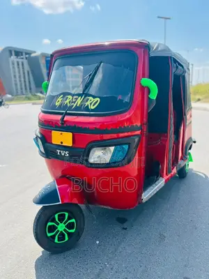 TVS King Deluxe Plus iTouch Start 2024 Green