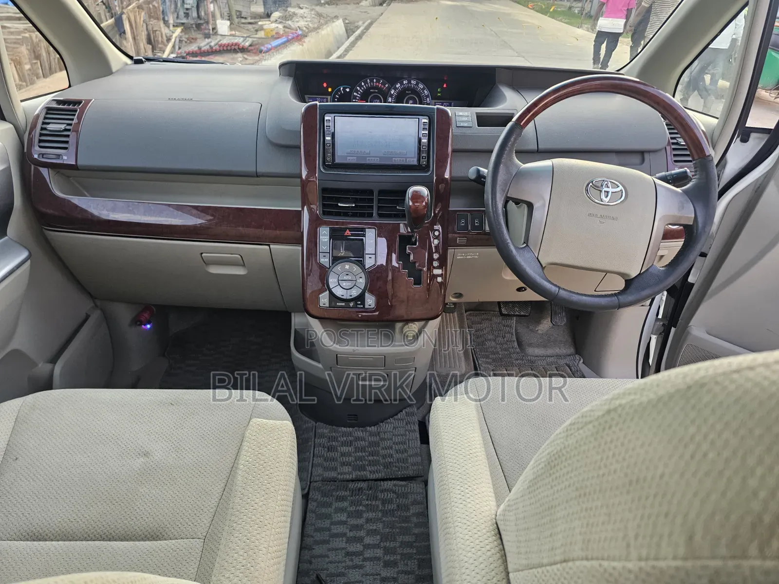 Toyota Noah 2008 White