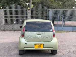 Toyota Passo 2004 Green