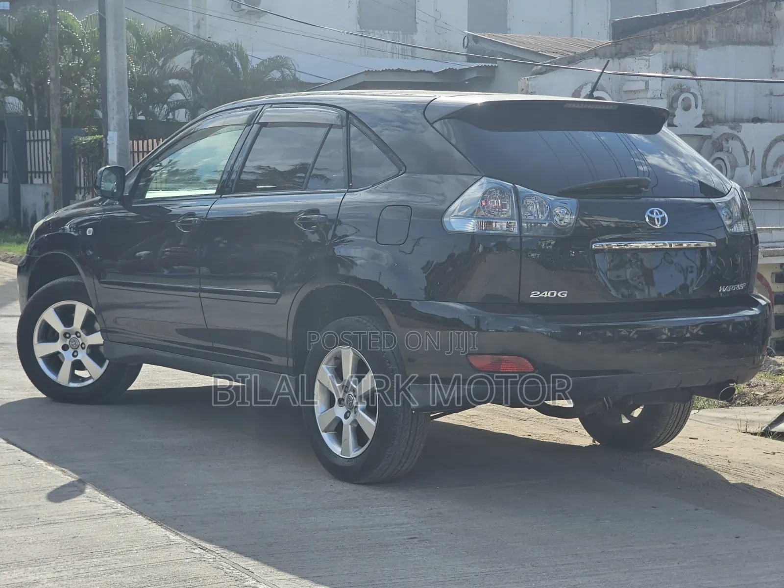 Toyota Harrier 2004 Black
