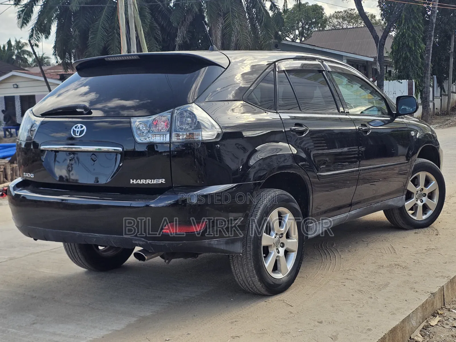 Toyota Harrier 2004 Black
