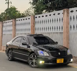 Toyota Crown 2007 Black