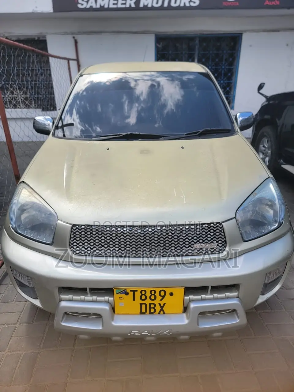 Toyota RAV4 2004 Beige