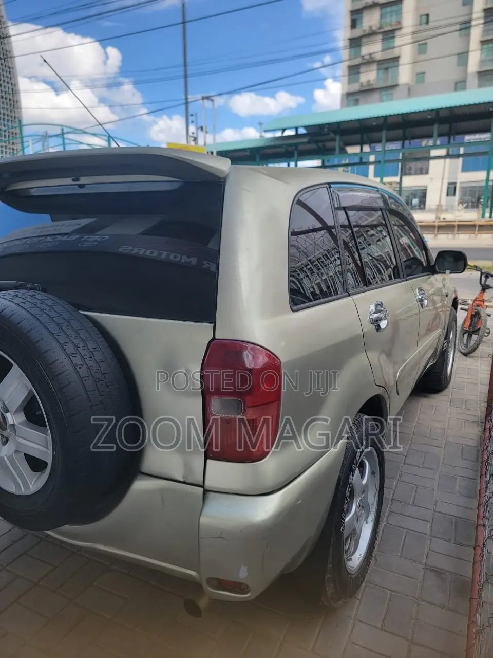 Toyota RAV4 2004 Beige