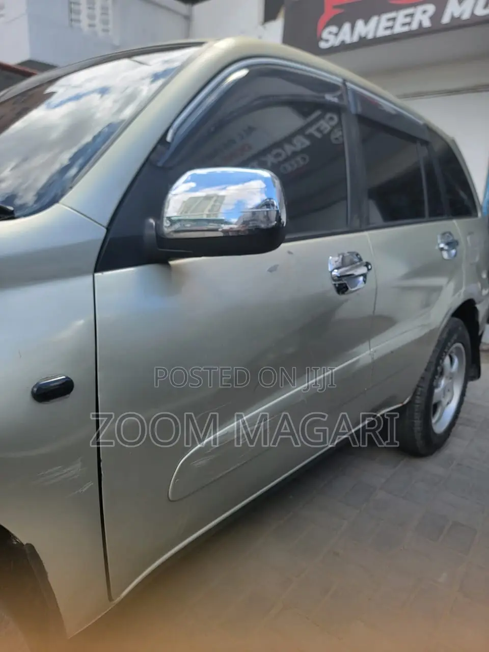 Toyota RAV4 2004 Beige