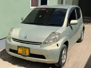 Toyota Passo 2006 Green