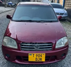 Suzuki Swift 2003 Maroon