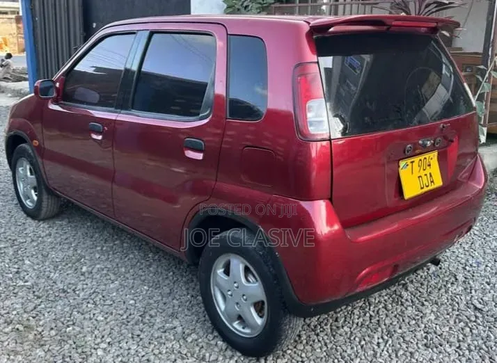 Suzuki Swift 2003 Maroon