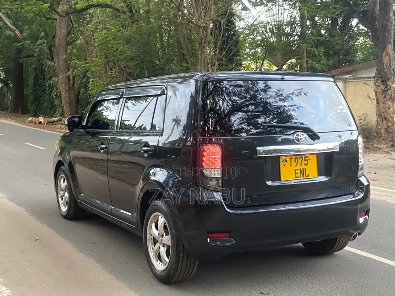 Toyota Corolla Rumion Hatchback 1.5 FWD 2008 Black