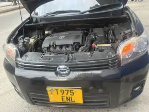 Toyota Corolla Rumion Hatchback 1.5 FWD 2008 Black