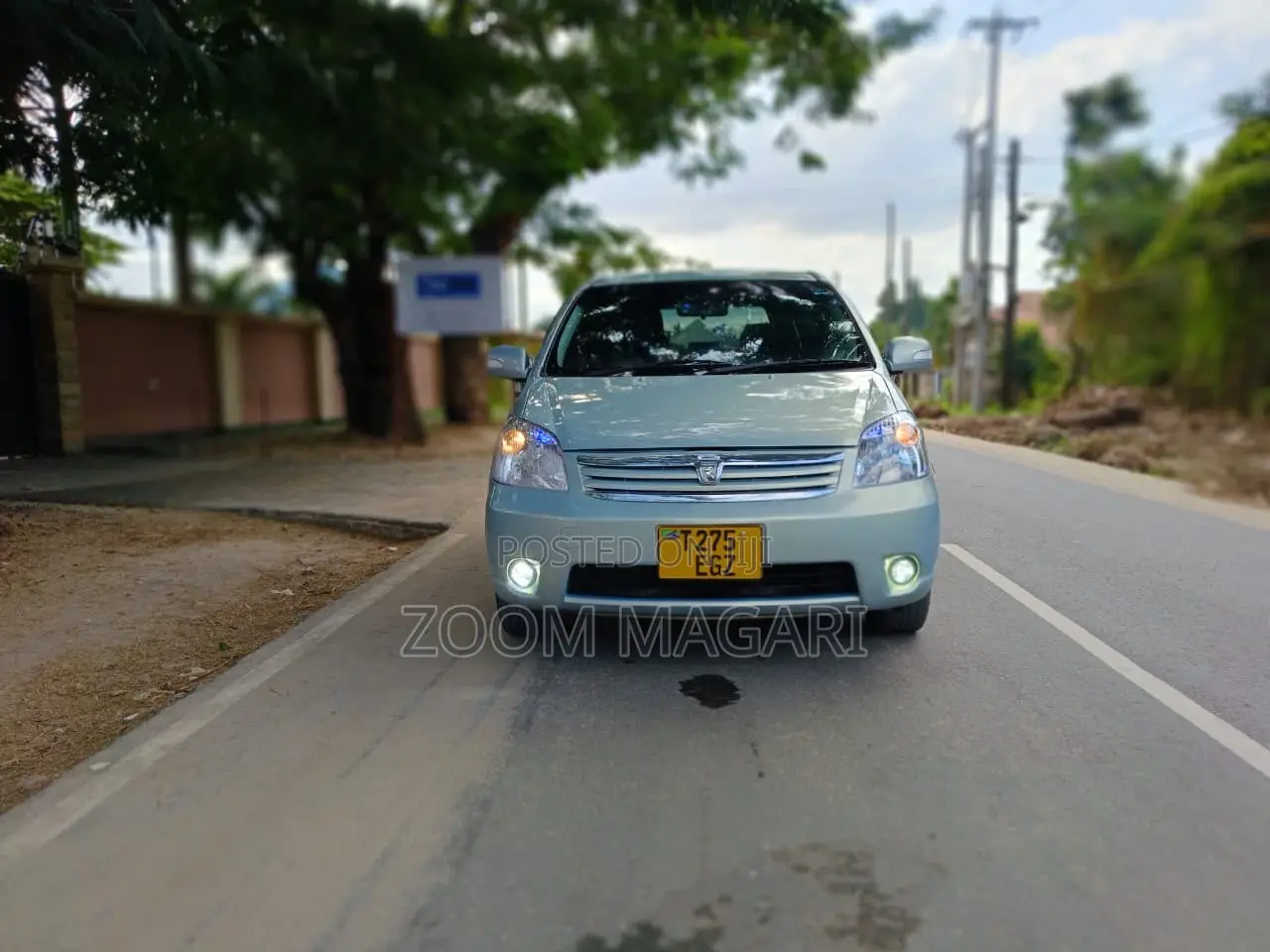 Toyota Raum 2003 Blue