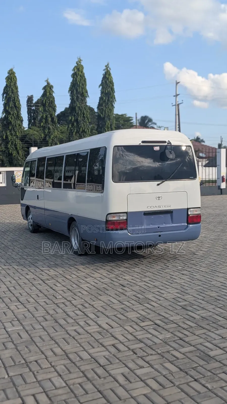 Toyota Coaster 2005 White