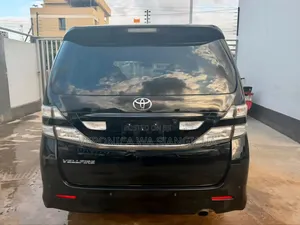 Toyota Noah 2007