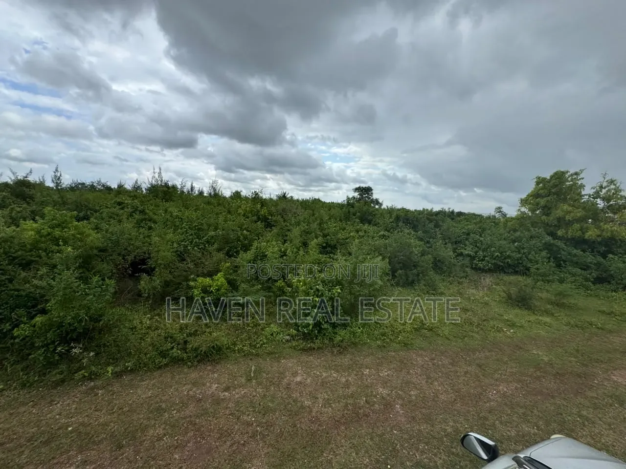 Beach Plot for Sale at Zanzibar
