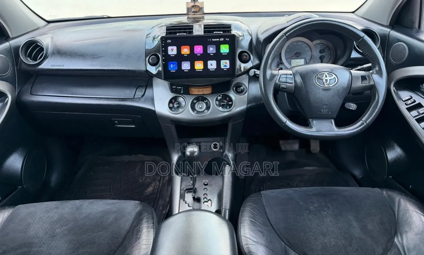 Toyota Vanguard 2010 Green