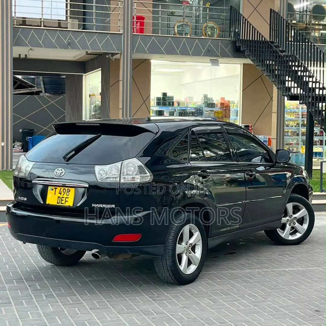 Toyota Harrier 2005 Black