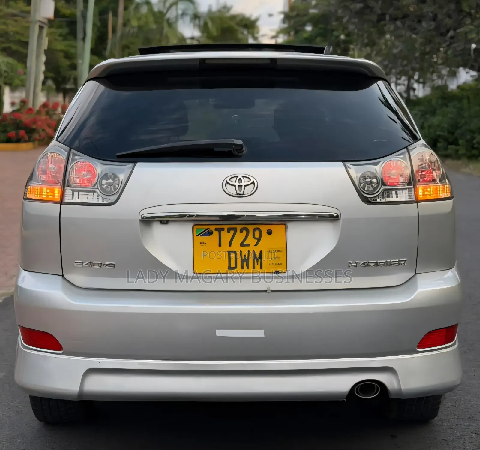 Toyota Harrier 2005 Silver