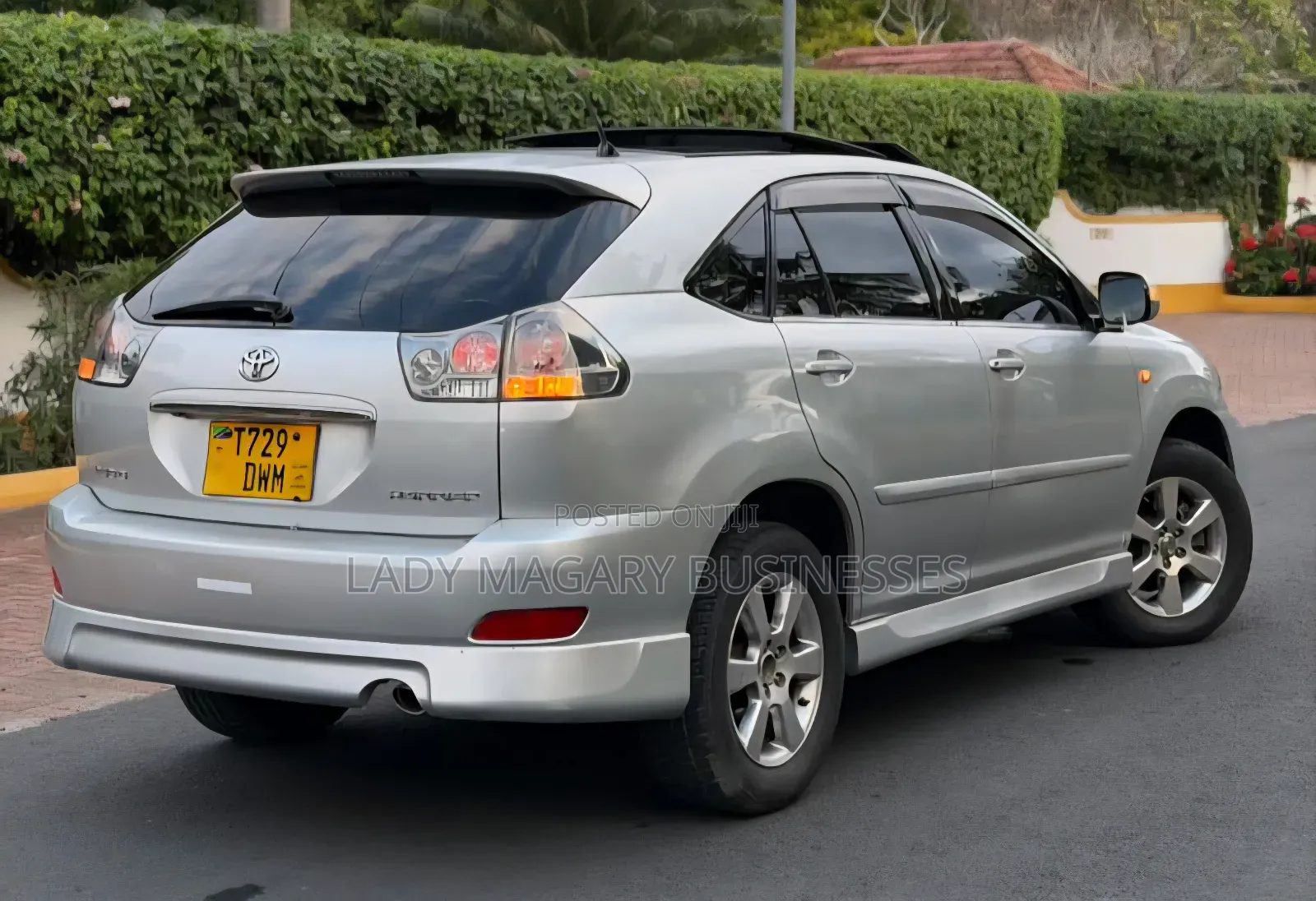 Toyota Harrier 2005 Silver