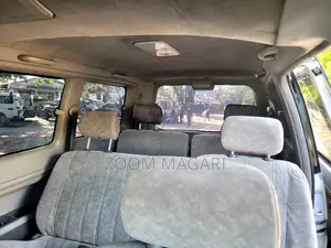 Toyota Noah 2003 White