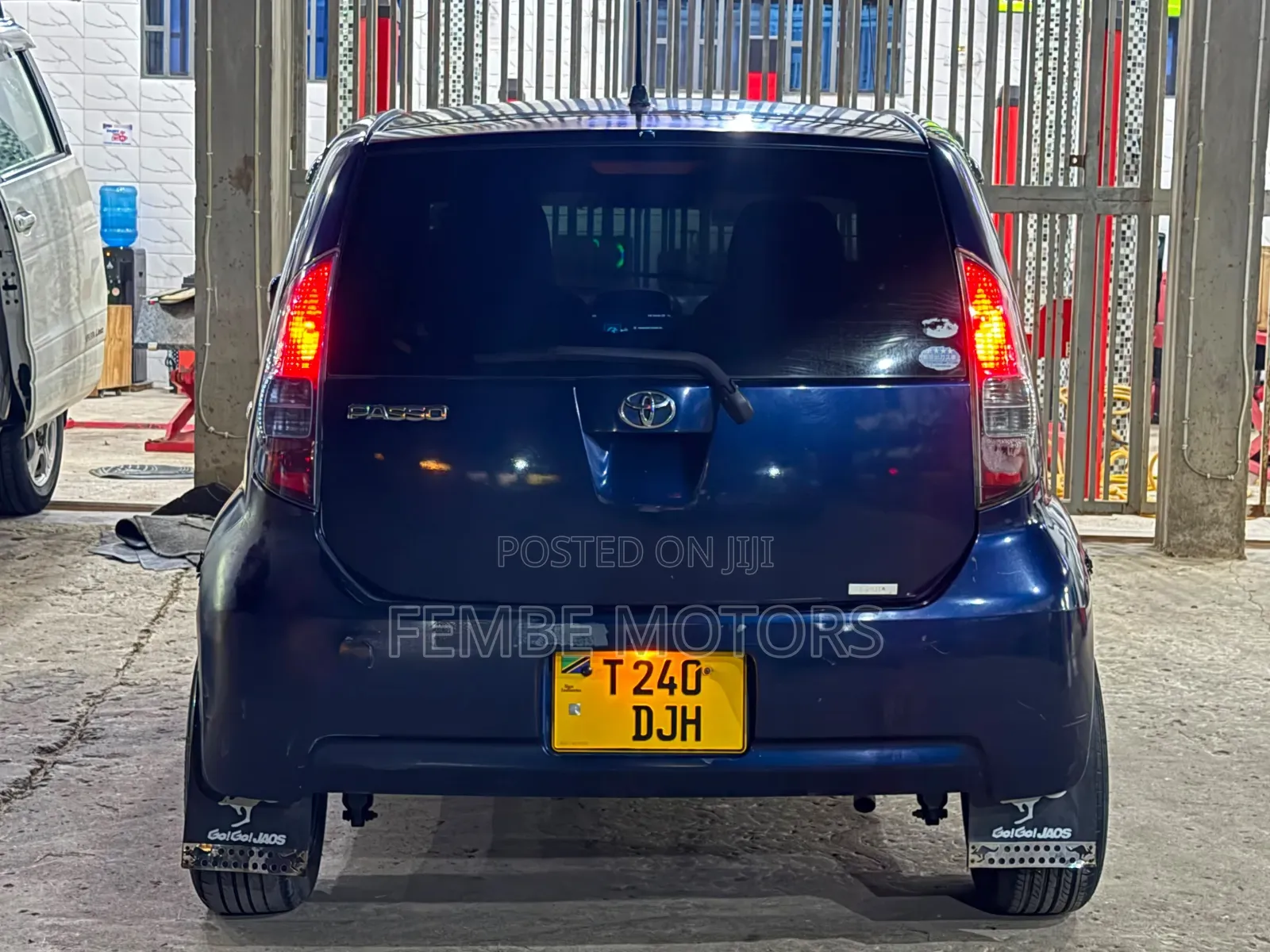 Toyota Passo 2004 Blue