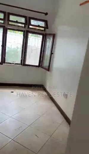 5bdrm House in Oyster Bay for rent