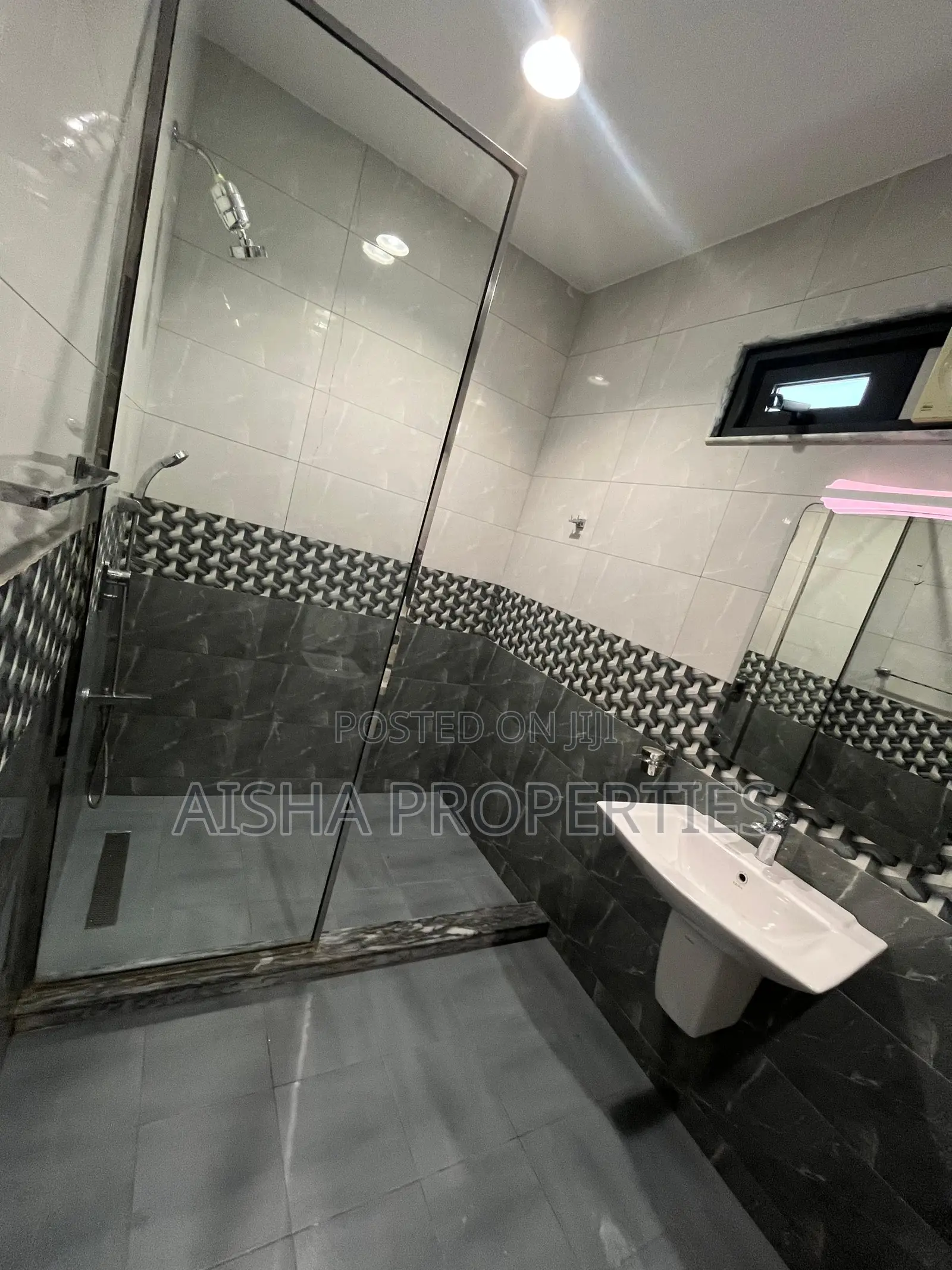 Furnished 3bdrm Apartment in Msasani for rent