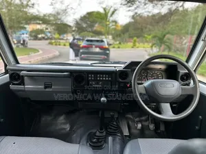 Toyota Land Cruiser Prado 2008 White